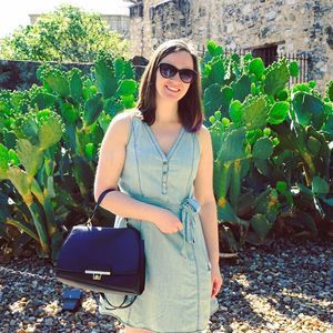 Meet your Posher, Laura